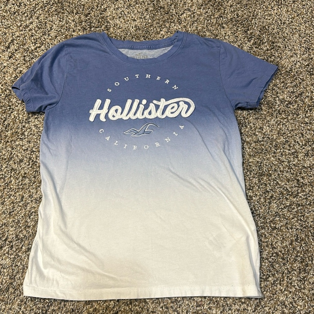 Brand New Hollister shirt Size XS